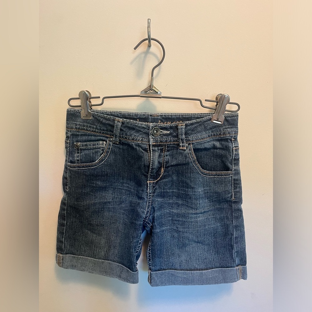 Arizona Jean Co, girls youth blue jean shorts.